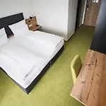 Alb - & Otel