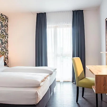 Hotel Alb - &