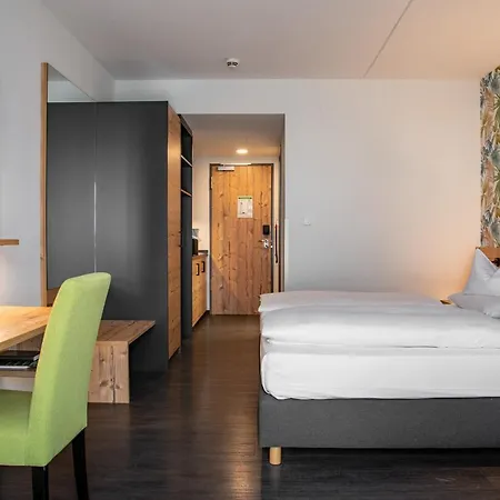 Hotel Alb - & 3*