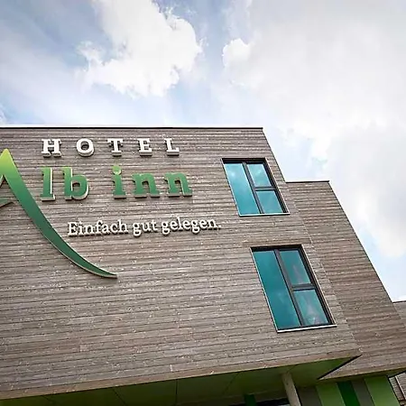 Hotell Alb - & 3*
